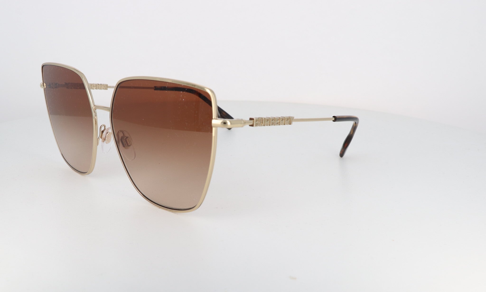 Burberry BE 3143